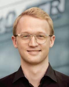 Andreas Martens1 Andreas Martens1